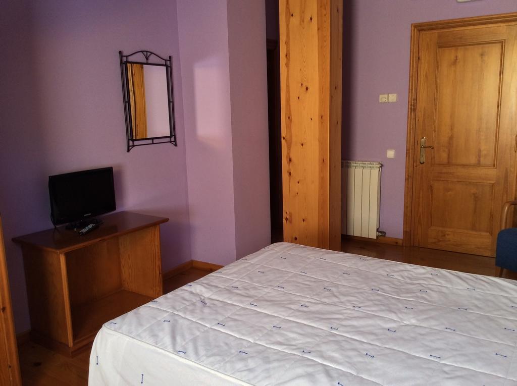 Hotel La Ribera Ribera de Cardós Værelse billede