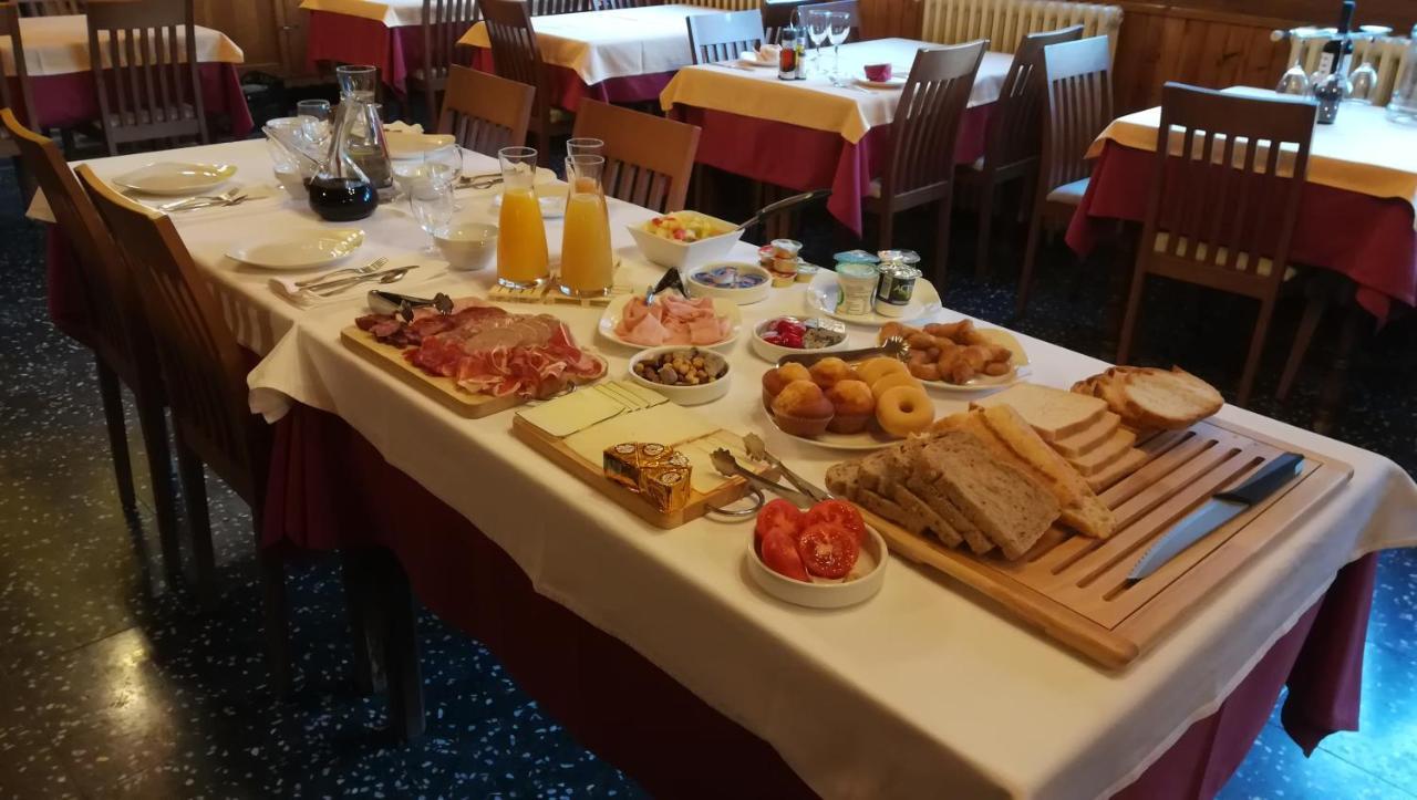 Hotel La Ribera Ribera de Cardós Eksteriør billede